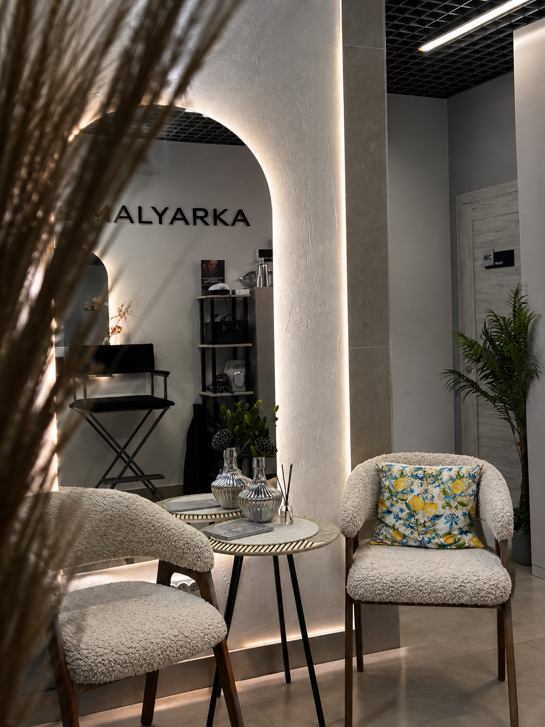 Malyarka студия ногтевого сервиса — lounge